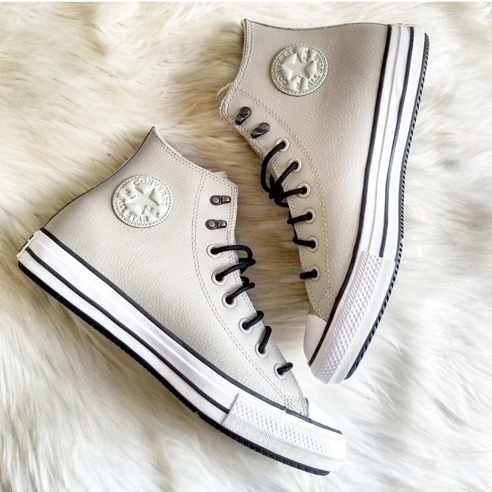 Converse  Leather High Top Mountain Club Sneakers